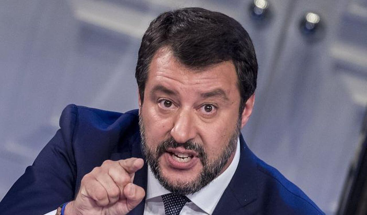 Salvini attacca De Luca